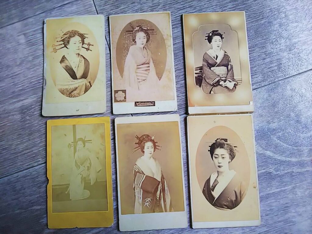 【古写真の調査後売却】美人花魁の肖像6枚（鶏卵紙、台紙貼付）