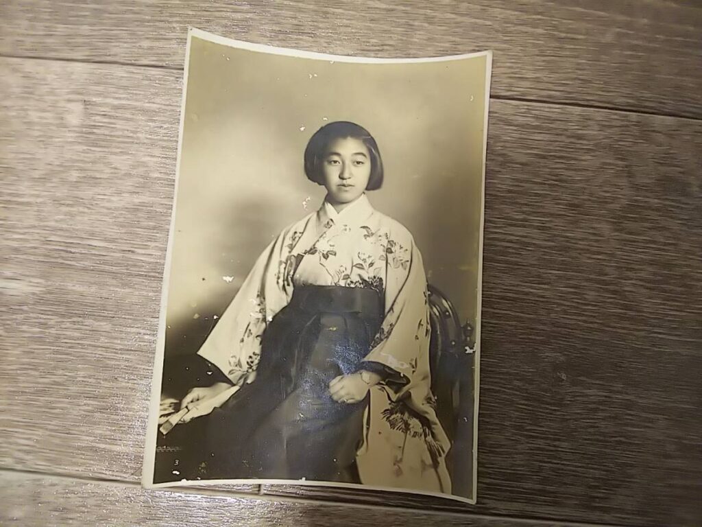 【古写真の調査後売却】照宮成子内親王の肖像写真