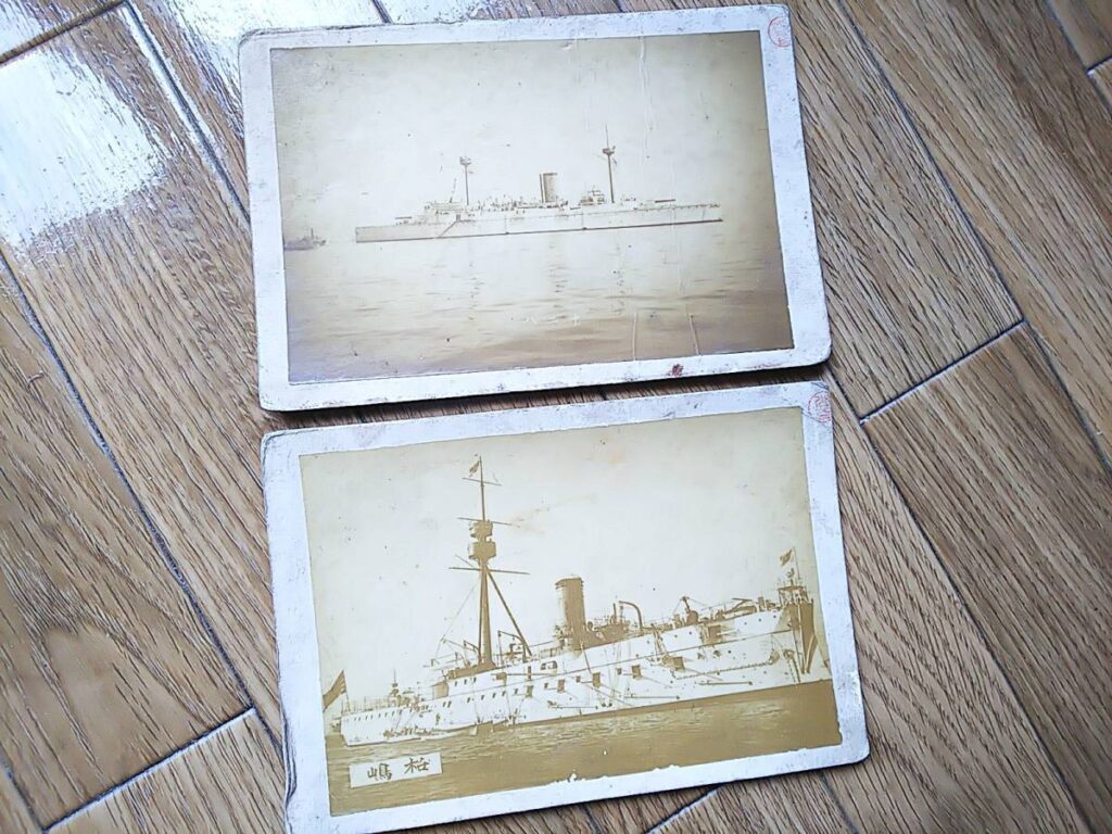【古写真の調査後売却】防護巡洋艦戦艦・浪速、松島（鶏卵紙、台紙貼付）