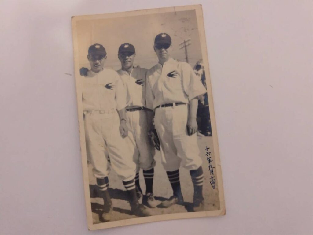 【古写真の調査後売却】1928年、プロ野球 大連実業団・谷口五郎の現役時代肖像写真