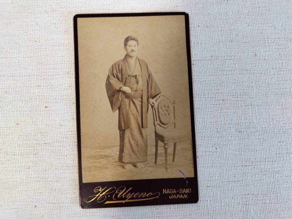 【古写真の調査後売却】写真師・上野彦馬撮影の肖像写真